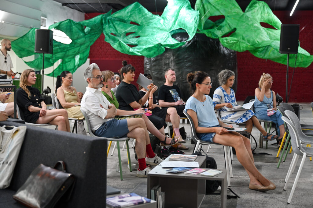 PK Offener Prozess und DAZUGEHÖREN, Kunsthaus Dresden, Robotron Kantine